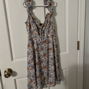 Originality Floral Dress. Size S